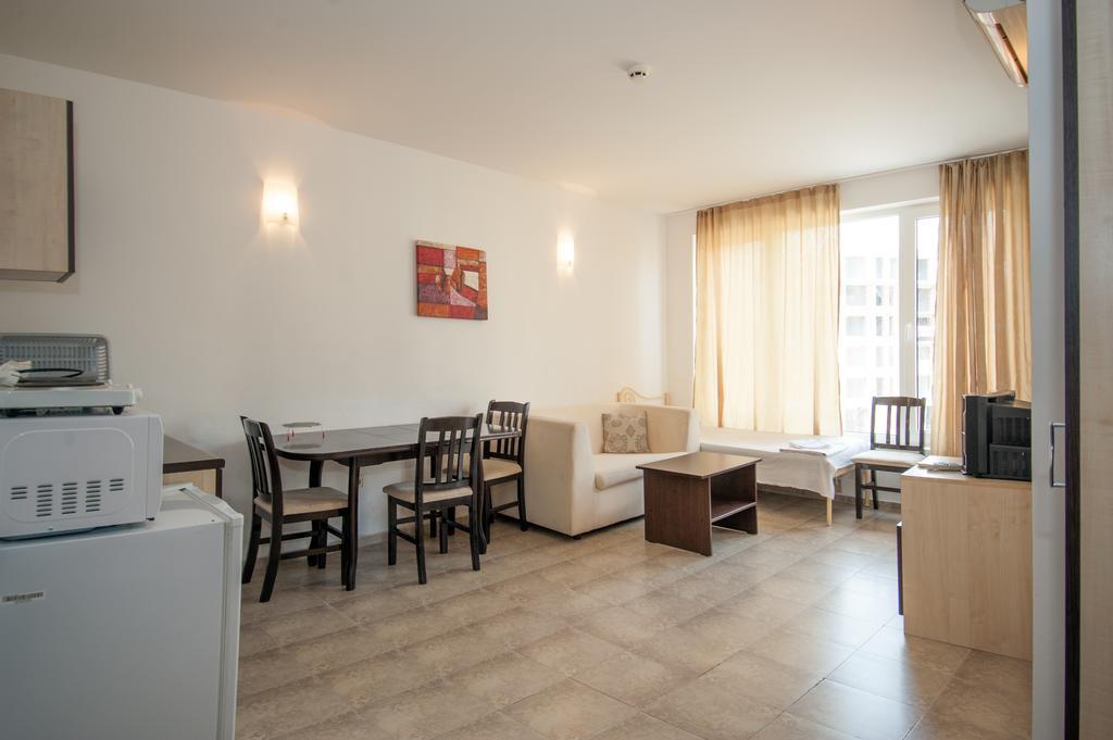 Stella Polaris Apartcomplex Slantschew brjag Zimmer foto